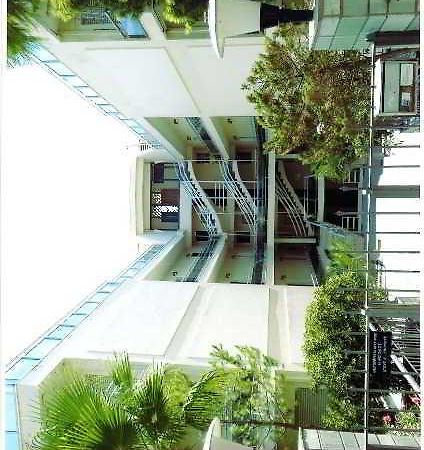Kineta Apartments Exteriör bild